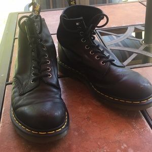 Dr. Martens 8-eye boot 1460 : Mens SIZE 10